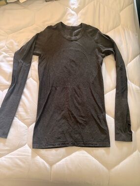 Lululemon Swiftly Tech Long-Sleeve Shirt 2.0